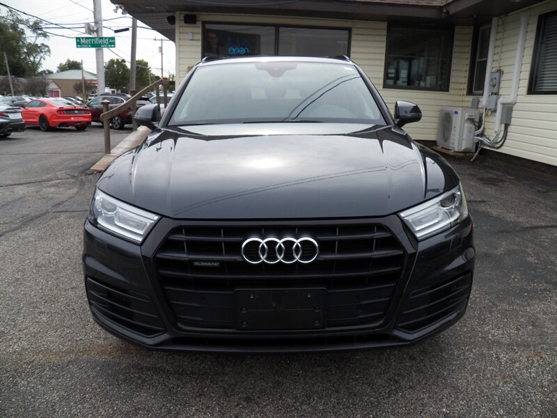 2020 Audi Q5 Quattro Premium 45 TFSI AWD - Photo 5 - Mishawaka, IN 46545