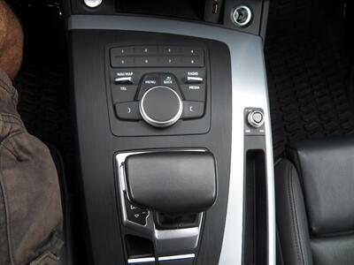 2020 Audi Q5 Quattro Premium 45 TFSI AWD - Photo 20 - Mishawaka, IN 46545