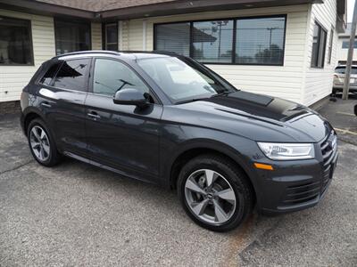 2020 Audi Q5 Quattro Premium 45 TFSI  AWD SUV
