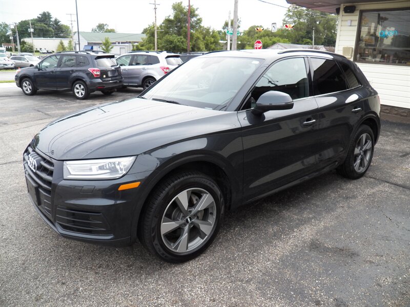 2020 Audi Q5 Quattro Premium 45 TFSI AWD - Photo 4 - Mishawaka, IN 46545