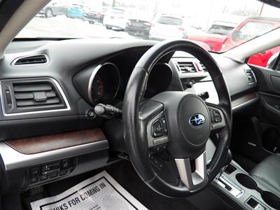 2015 Subaru Outback 2.5i Limited   - Photo 10 - Mishawaka, IN 46545