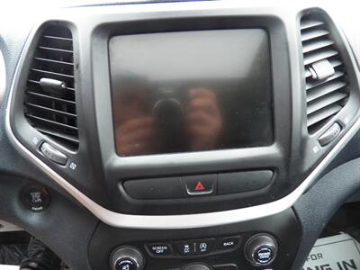 2015 Jeep Cherokee Limited  4x4 - Photo 22 - Mishawaka, IN 46545