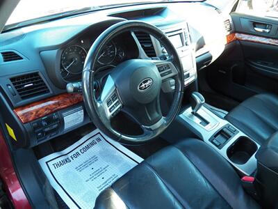 2012 Subaru Outback 2.5i Limited  AWD - Photo 8 - Mishawaka, IN 46545