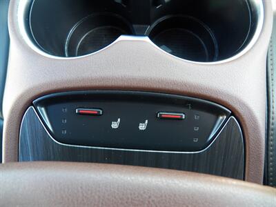 2022 Toyota Venza XLE Hybrid  AWD - Photo 17 - Mishawaka, IN 46545