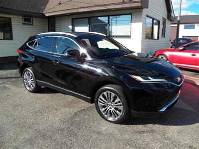 2022 Toyota Venza XLE Hybrid  AWD - Photo 4 - Mishawaka, IN 46545