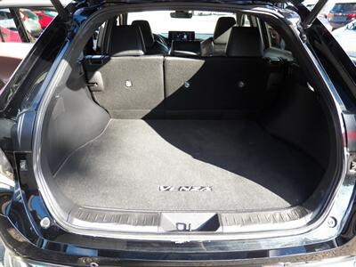 2022 Toyota Venza XLE Hybrid  AWD - Photo 11 - Mishawaka, IN 46545