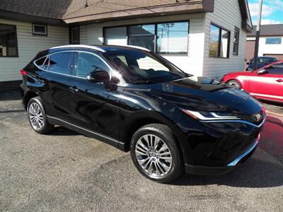 2022 Toyota Venza XLE Hybrid  AWD - Photo 3 - Mishawaka, IN 46545