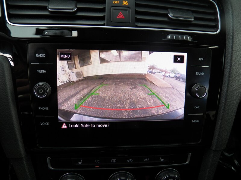 2019 Volkswagen Golf GTI SE - Photo 21 - Mishawaka, IN 46545