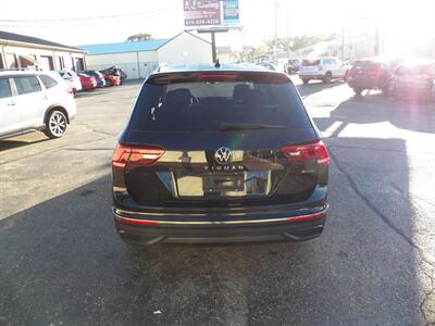 2022 Volkswagen Tiguan S 4Motion   - Photo 4 - Mishawaka, IN 46545