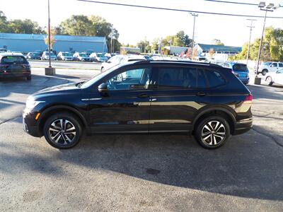 2022 Volkswagen Tiguan S 4Motion   - Photo 6 - Mishawaka, IN 46545
