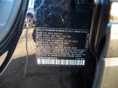 2022 Volkswagen Tiguan S 4Motion   - Photo 32 - Mishawaka, IN 46545