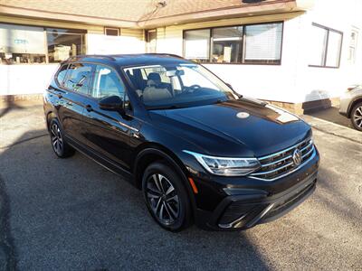 2022 Volkswagen Tiguan S 4Motion   - Photo 1 - Mishawaka, IN 46545
