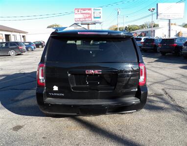 2020 GMC Yukon SLT  4x4 - Photo 4 - Mishawaka, IN 46545