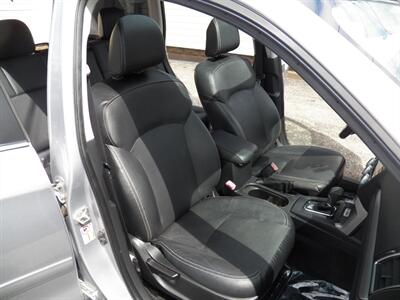2016 Subaru Forester 2.0XT Touring AWD - Photo 13 - Mishawaka, IN 46545