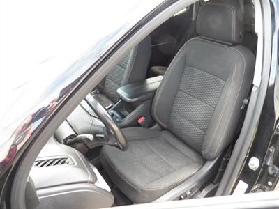 2020 GMC Terrain SLE   - Photo 5 - Mishawaka, IN 46545