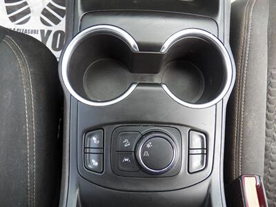 2020 GMC Terrain SLE   - Photo 13 - Mishawaka, IN 46545