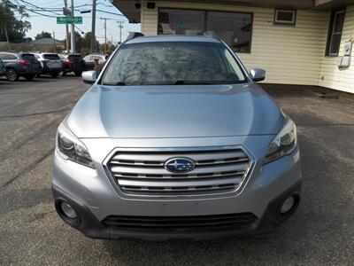 2015 Subaru Outback 2.5i Premium AWD - Photo 5 - Mishawaka, IN 46545