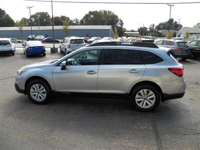 2015 Subaru Outback 2.5i Premium AWD - Photo 4 - Mishawaka, IN 46545