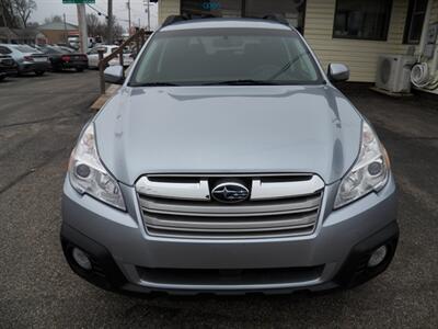 2014 Subaru Outback 2.5i Premium  AWD - Photo 6 - Mishawaka, IN 46545