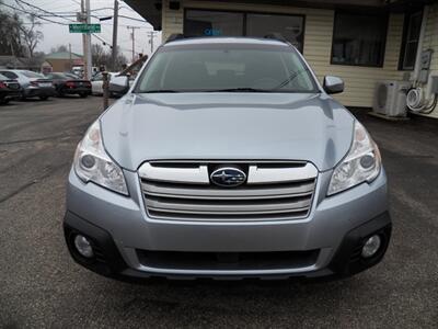 2014 Subaru Outback 2.5i Premium  AWD - Photo 7 - Mishawaka, IN 46545