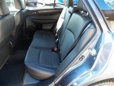 2017 Subaru Outback 2.5i Limited  AWD - Photo 10 - Mishawaka, IN 46545