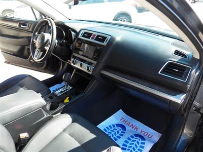 2017 Subaru Outback 2.5i Limited  AWD - Photo 15 - Mishawaka, IN 46545