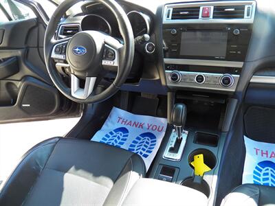 2017 Subaru Outback 2.5i Limited  AWD - Photo 16 - Mishawaka, IN 46545