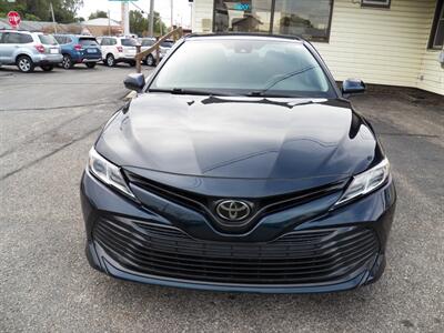 2020 Toyota Camry LE - Photo 5 - Mishawaka, IN 46545