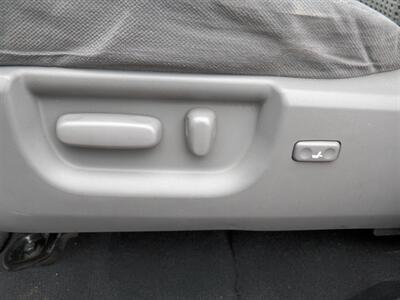 2013 Toyota Tundra Double Cab   - Photo 11 - Mishawaka, IN 46545