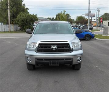 2013 Toyota Tundra Double Cab   - Photo 8 - Mishawaka, IN 46545