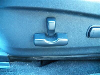 2013 Subaru Outback 2.5i Limited  AWD - Photo 10 - Mishawaka, IN 46545