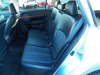 2013 Subaru Outback 2.5i Limited  AWD - Photo 11 - Mishawaka, IN 46545