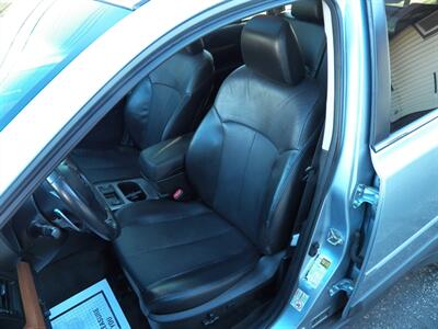 2013 Subaru Outback 2.5i Limited  AWD - Photo 8 - Mishawaka, IN 46545