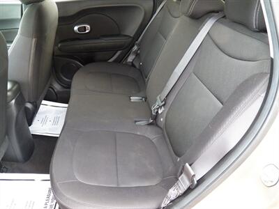2015 Kia Soul - Photo 8 - Mishawaka, IN 46545