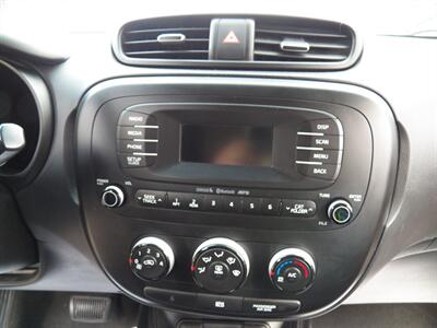 2015 Kia Soul - Photo 13 - Mishawaka, IN 46545