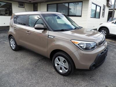 2015 Kia Soul - Photo 4 - Mishawaka, IN 46545
