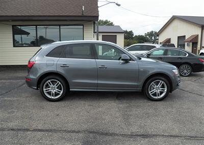 2015 Audi Q5 3.0T Quattro Premium Plus  AWD - Photo 2 - Mishawaka, IN 46545