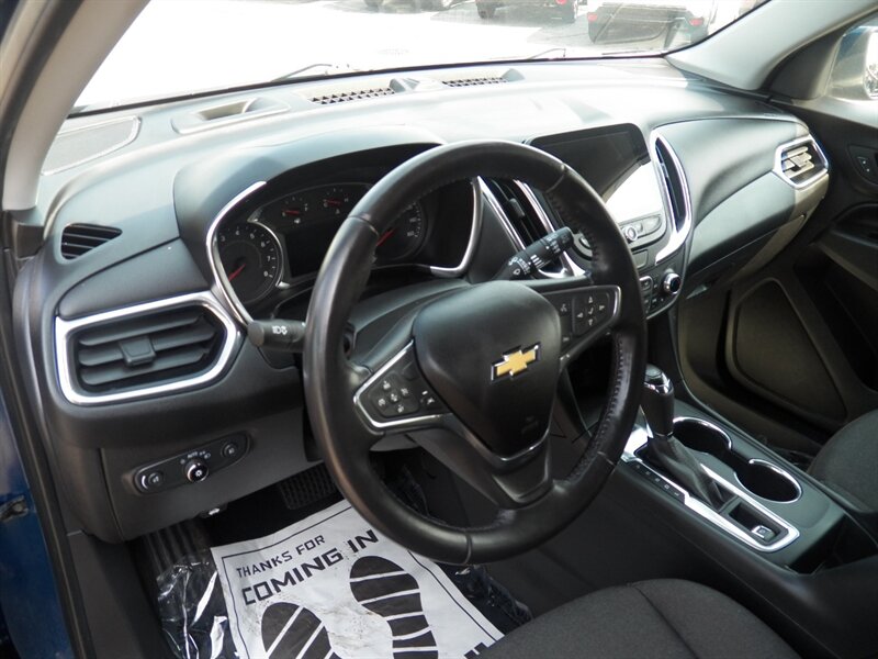 2020 Chevrolet Equinox LT AWD - Photo 7 - Mishawaka, IN 46545