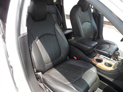 2011 Buick Enclave CXL-2 - Photo 14 - Mishawaka, IN 46545