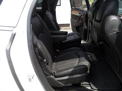 2011 Buick Enclave CXL-2 - Photo 13 - Mishawaka, IN 46545