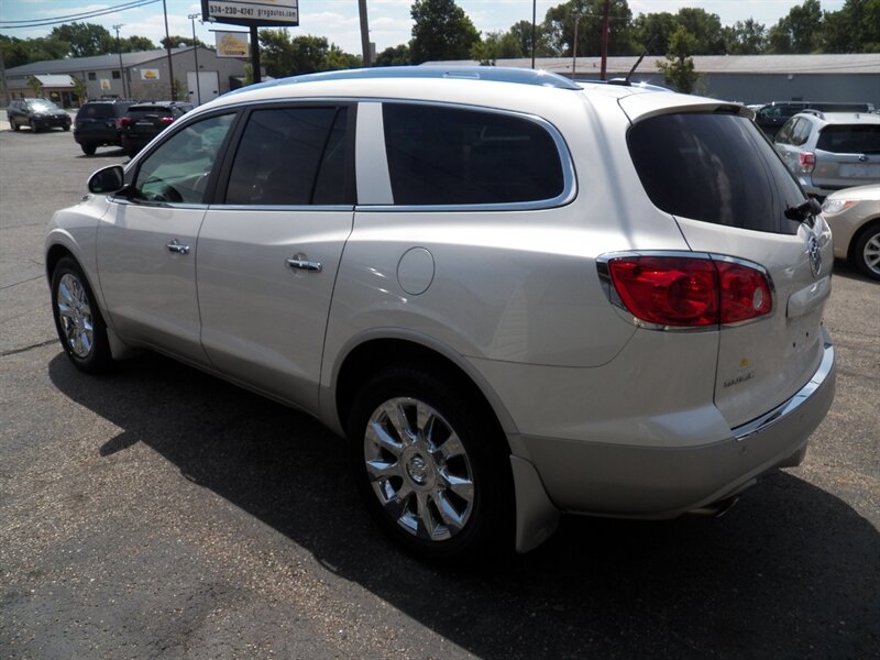 2011 Buick Enclave CXL-2 - Photo 3 - Mishawaka, IN 46545