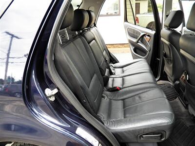 2004 Mercedes-Benz ML 350  AWD - Photo 11 - Mishawaka, IN 46545