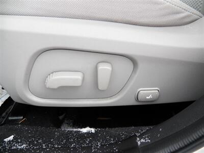 2016 Subaru Forester 2.5i Premium  AWD - Photo 13 - Mishawaka, IN 46545