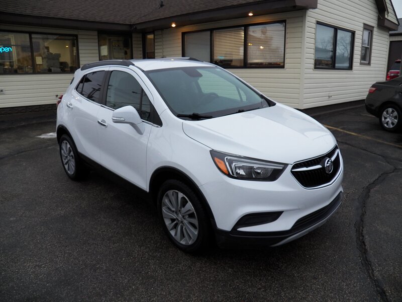 2017 Buick Encore Preferred's photo