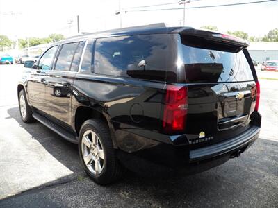 2016 Chevrolet Suburban LT 4x4 - Photo 4 - Mishawaka, IN 46545
