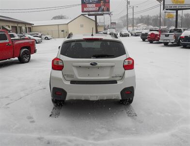 2014 Subaru XV Crosstrek 2.0i Limited  AWD - Photo 4 - Mishawaka, IN 46545