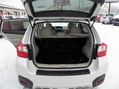 2014 Subaru XV Crosstrek 2.0i Limited  AWD - Photo 12 - Mishawaka, IN 46545