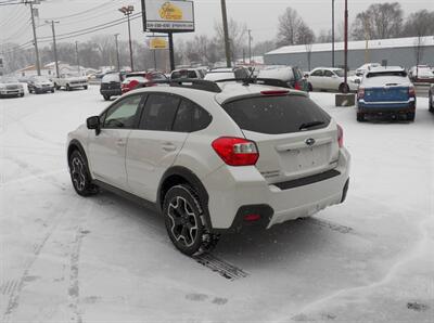 2014 Subaru XV Crosstrek 2.0i Limited  AWD - Photo 5 - Mishawaka, IN 46545