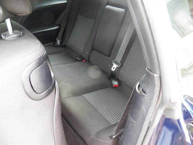 2016 Dodge Challenger SXT - Photo 9 - Mishawaka, IN 46545