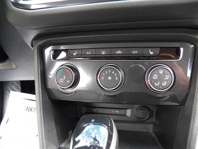2022 Volkswagen Tiguan S 4Motion AWD - Photo 16 - Mishawaka, IN 46545